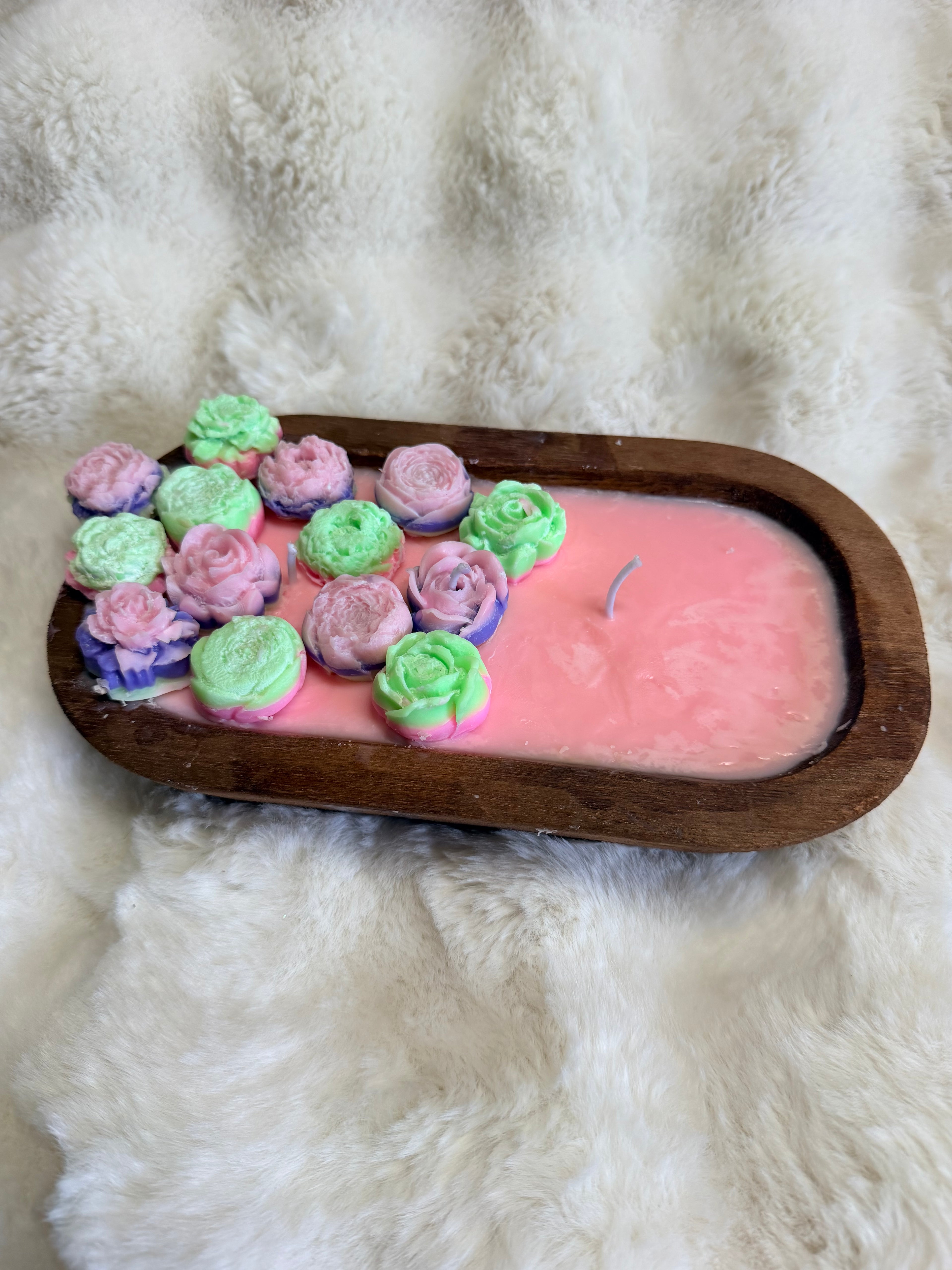 Japanese cherry blossom scented soy candle with decorative wax flowers